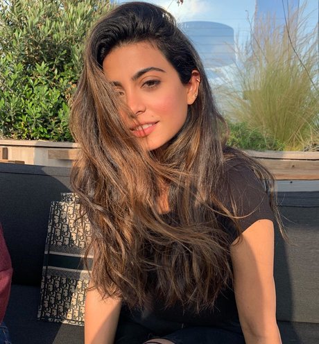 Emeraude Toubia pornstar top img