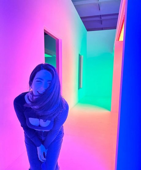 busty solo onlyfans free nude photos