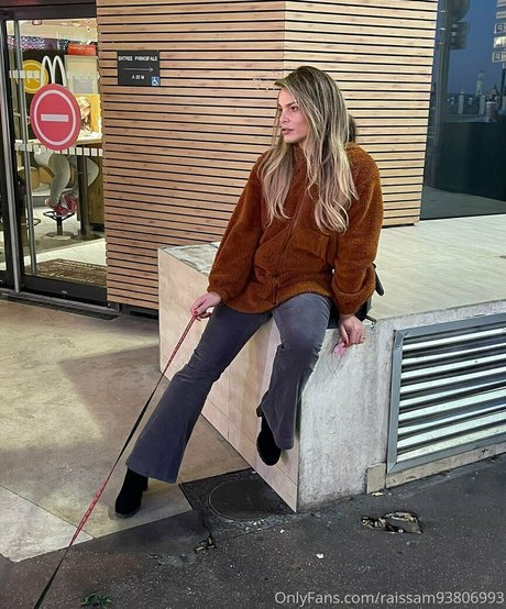 raissam93806993 model hot pic