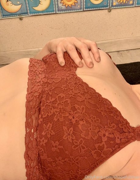 shapefulshan sex pornstar photo