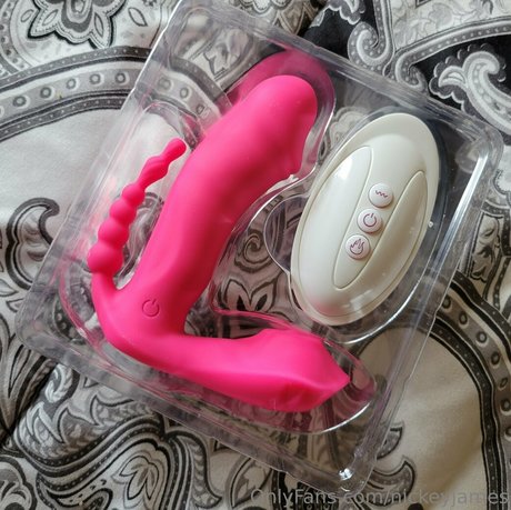 nickeyjames model exclusive archive