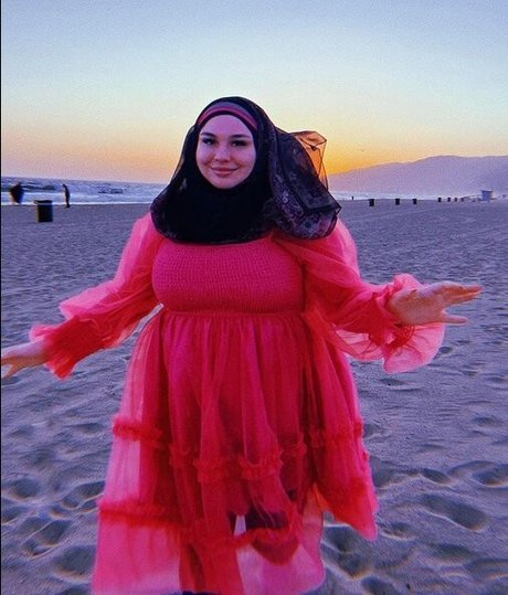 big tits brunette onlyfans pornos images