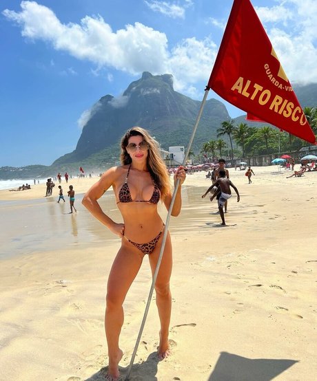 cheerleader onlyfans nude pictures