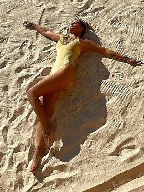 Eva Henger sexy model pictures