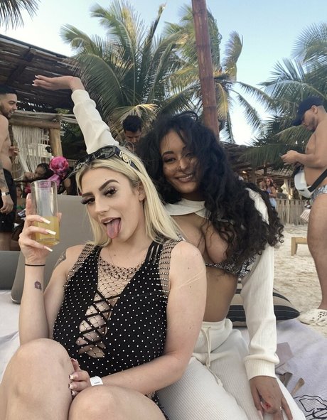 cute anal onlyfans art naked pics