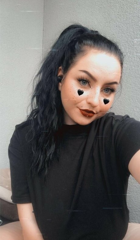 winterpryrsfree star img