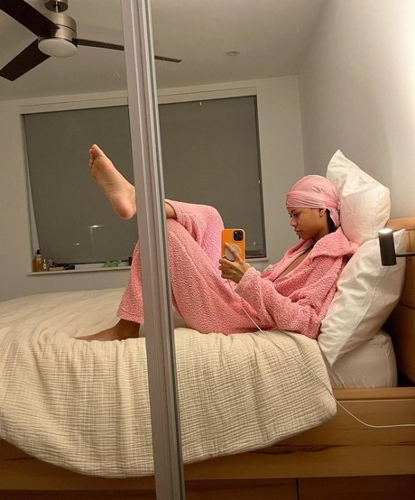 Nereyda Bird nude star pic