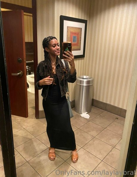 laylaybrat pornstar erotic pic