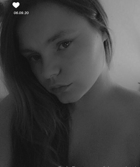 kim privat art actress images