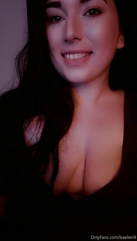 baelien9 model adult archive