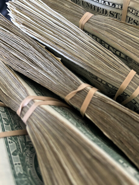 Welcome2Paradise_ exclusive actress images