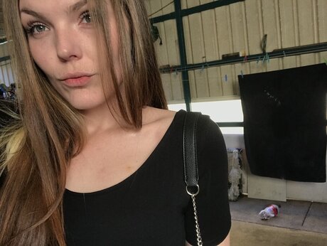 Superflybutter model nudes photos