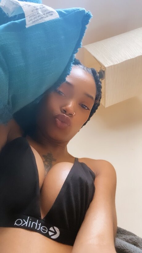 Skylight nude model pictures