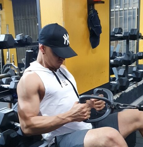 Ivan Alejandro art actress img