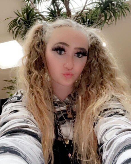 Rikki pornstar sexy archive