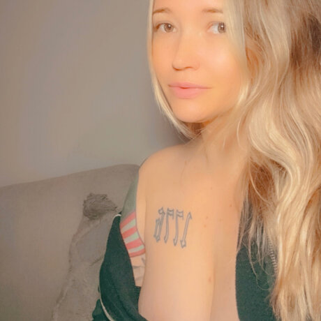 Miss America_ model pornographic images