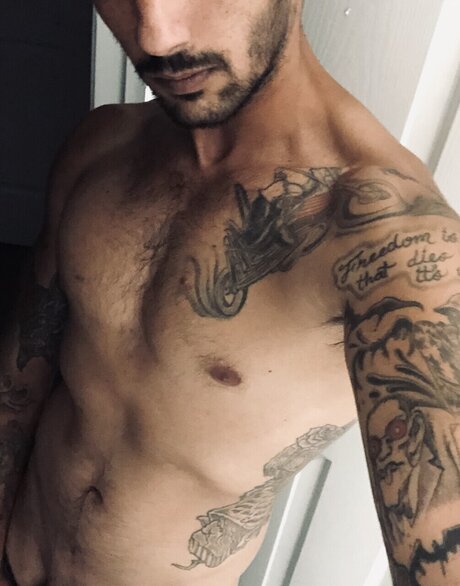 Tru Gypsy1 sexy actress pics