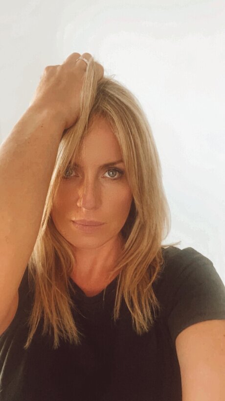 Frankie Funder hd model archive