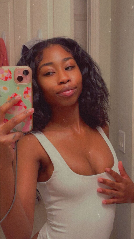 stassie model naked pictures