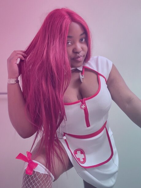 liltoken sexy model galleries