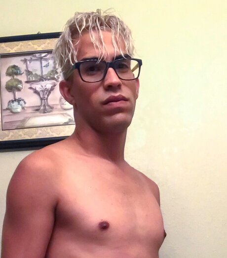 Medusa Sperm sexy pornstar images