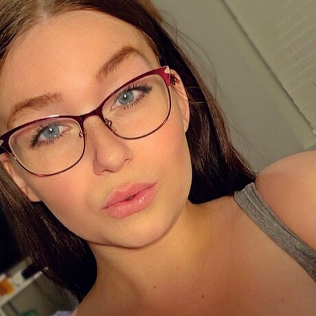 Michelle Rose_ porn actress image