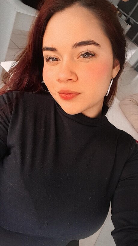 Yael hot pornstar img