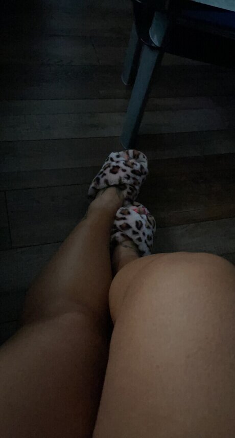 KittyXo sexy model pics