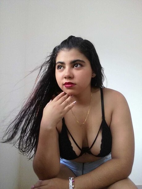 non nude onlyfans erotic galleries