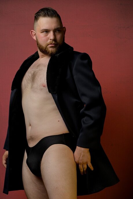 Dylvill star pretty picture