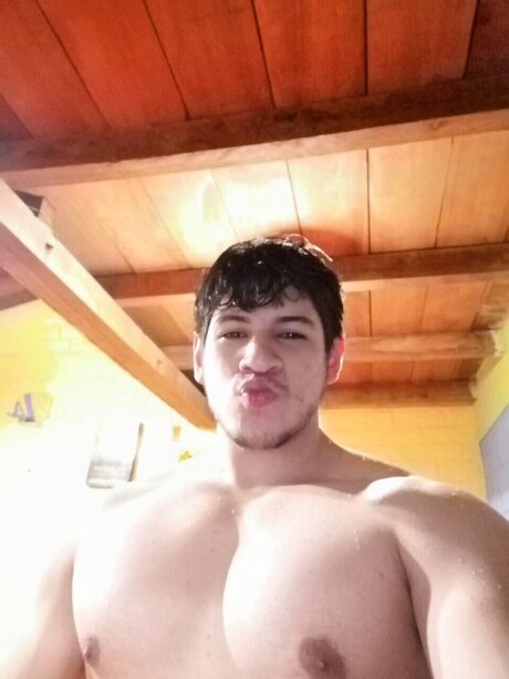 Alex Monteros xxx actress picture