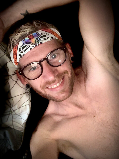 mirror selfie onlyfans sexy nude pics