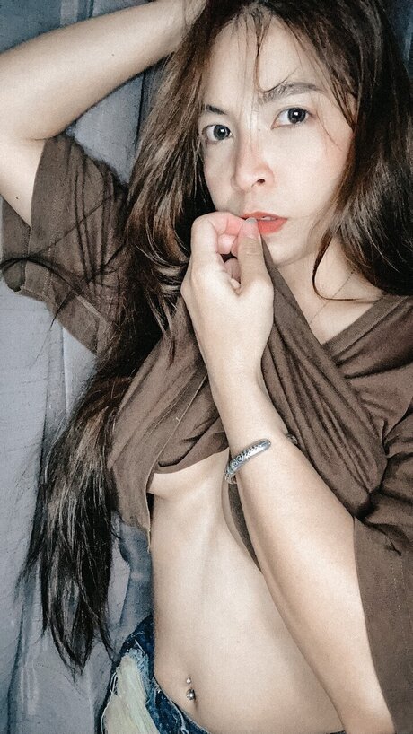 puiifai exclusive actress pictures