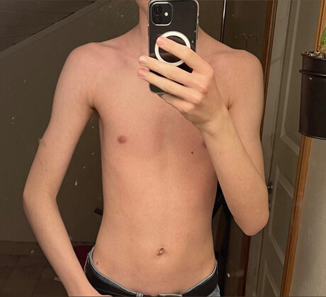 Harley Davis erotic model pictures