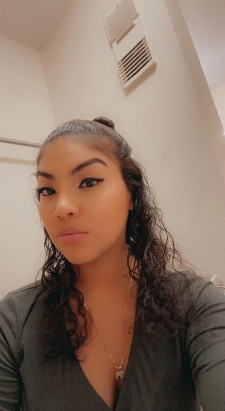 Janelle sex model pictures