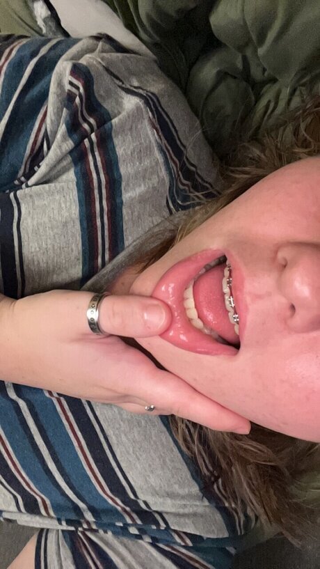 chicks with dicks onlyfans free picture