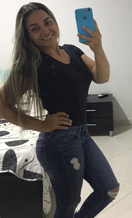 Nury Bernal naked star images