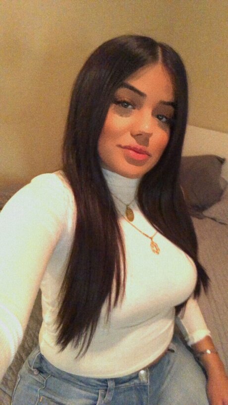 Milli Summer erotic star pics