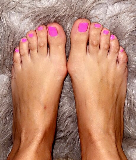 DojaRose model hd gallery