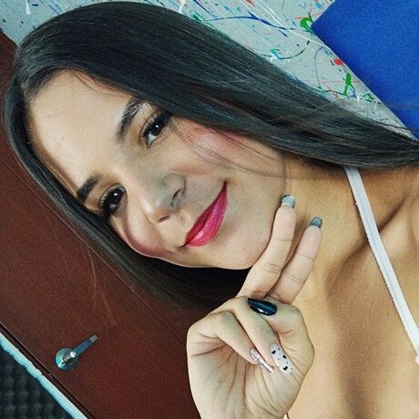 Lucia Miller perfect star photos