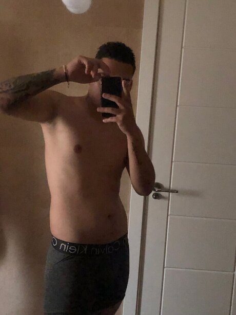 Rogg hot actress photo