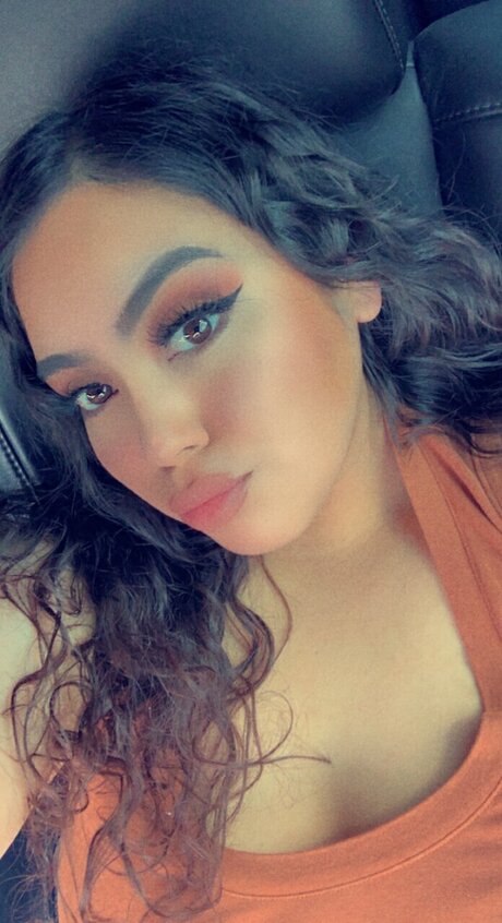 Viannet perfect model galleries