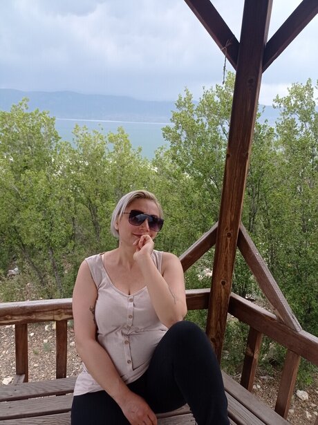 Gonca zdil best star photos