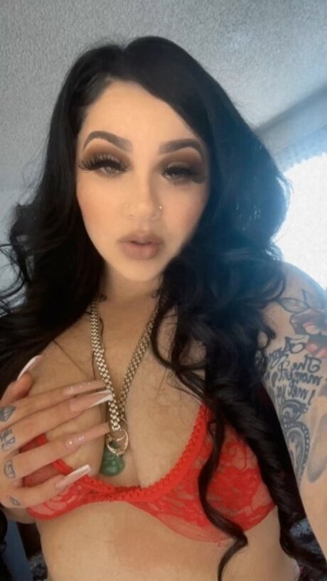 Pretyyliljayy pornstar high quality pic