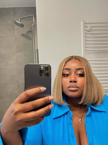 asian bbw onlyfans art nude img