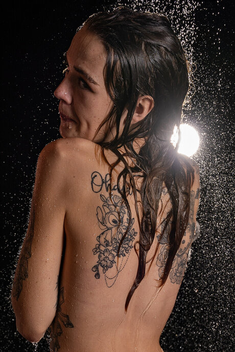 Dirtygirl98 star naked picture