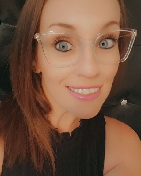 Eryn nice model photo