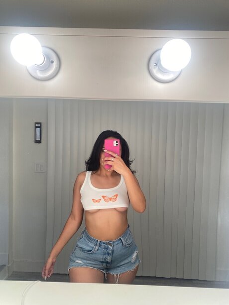 Eroticcmamii model nude img