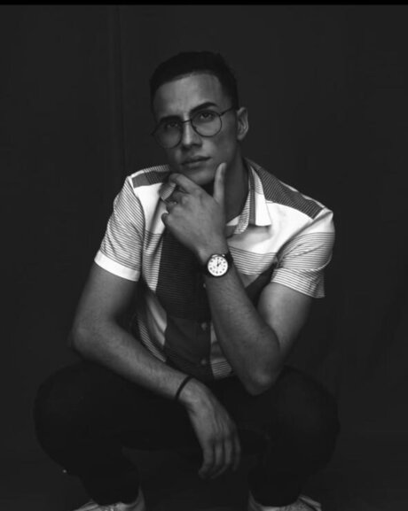 JOHNNY KEY model naked images