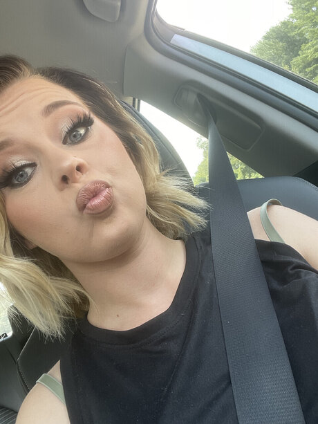 Tessy_ star pretty pic